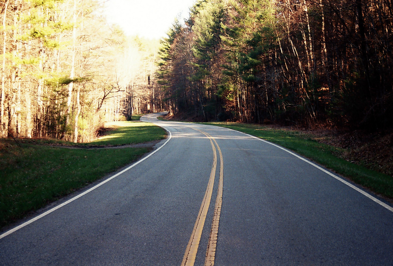 Illustration for article titled The Ten Most Overrated Roads In The World
